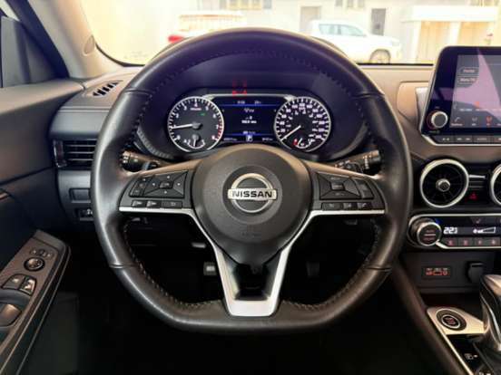 NISSAN-SENTRA-2023