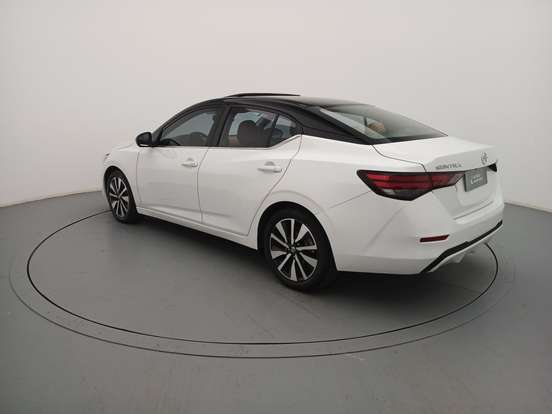 NISSAN-SENTRA-2023
