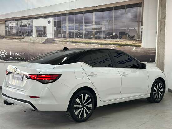 NISSAN-SENTRA-2024
