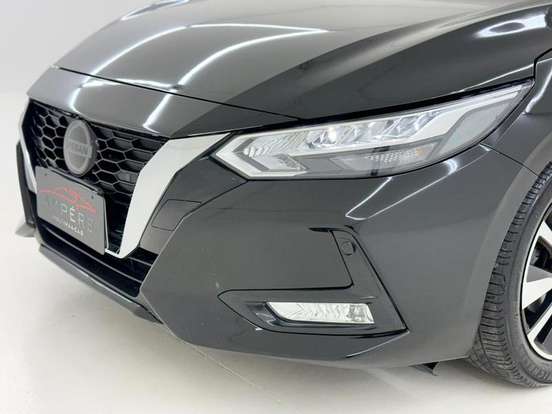 NISSAN-SENTRA-2023