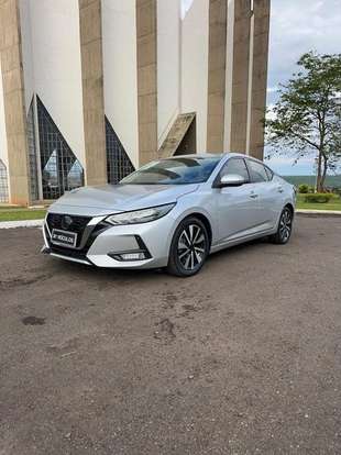 NISSAN-SENTRA-2023