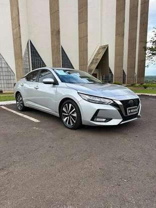 NISSAN-SENTRA-2023