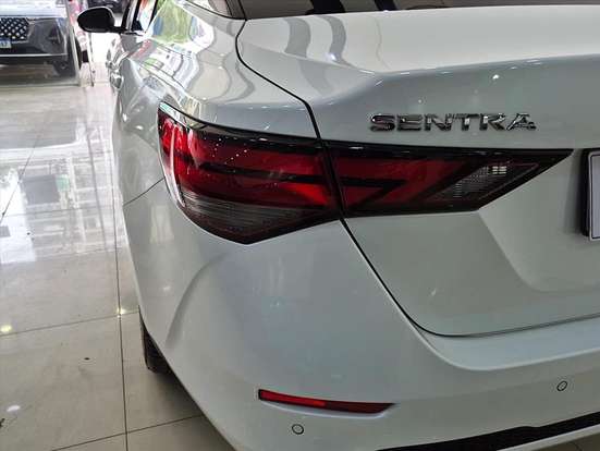 NISSAN-SENTRA-2024