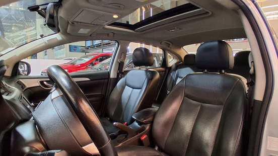 NISSAN-SENTRA-2013