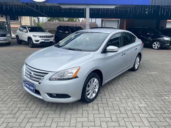 NISSAN-SENTRA-2014