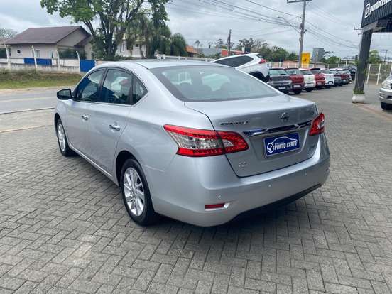 NISSAN-SENTRA-2014