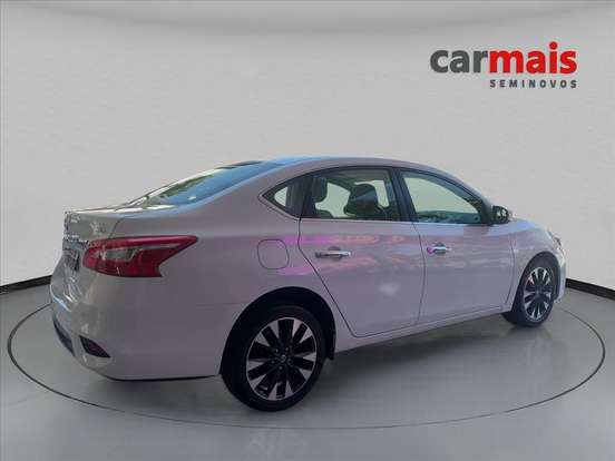 NISSAN-SENTRA-2018