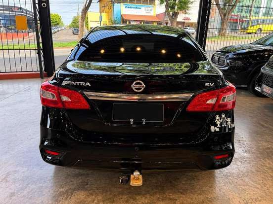 NISSAN-SENTRA-2017
