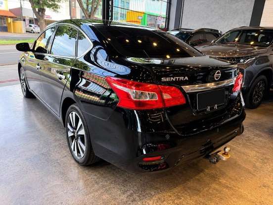 NISSAN-SENTRA-2.0 SV 16V FLEX 4P AUTOMÁTICO NISSAN-SENTRA-2017