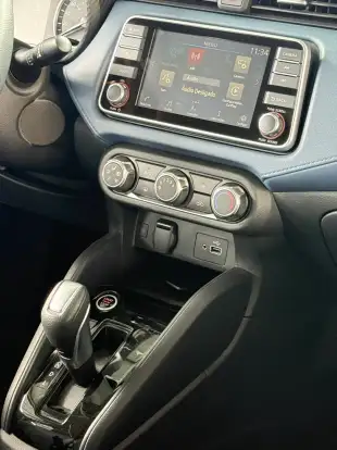 NISSAN-VERSA-2025