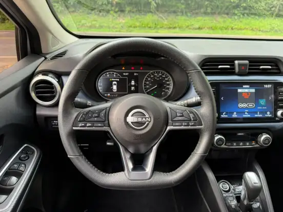 NISSAN-VERSA-2024