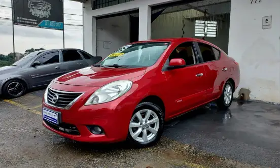 NISSAN-VERSA-2012