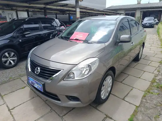 NISSAN-VERSA-1.6 16V FLEX SV 4P MANUAL NISSAN-VERSA-2013
