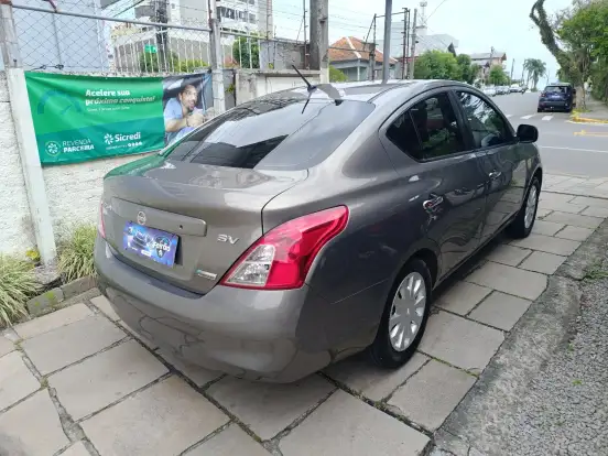 NISSAN-VERSA-2013