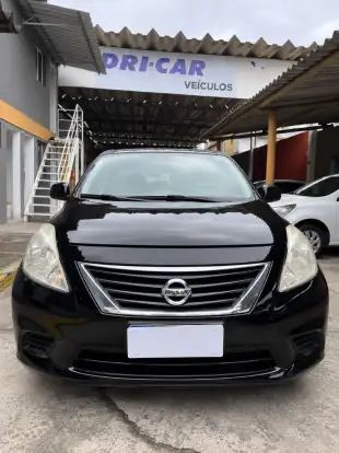NISSAN-VERSA-2012