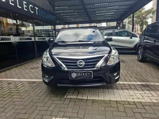 NISSAN-VERSA-2018