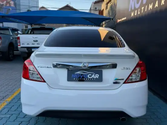NISSAN-VERSA-1.6 16V FLEXSTART UNIQUE 4P XTRONIC NISSAN-VERSA-2017