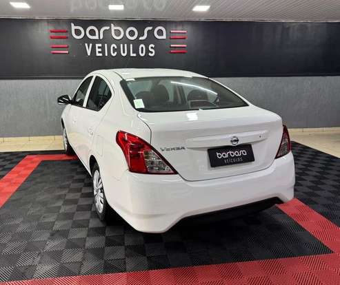 NISSAN-VERSA-1.0 12V FLEX 4P MANUAL NISSAN-VERSA-2017