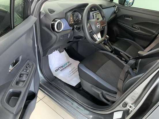 NISSAN-VERSA-2023