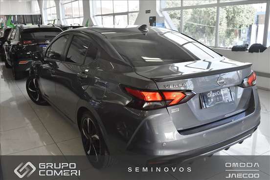 NISSAN-VERSA-2025