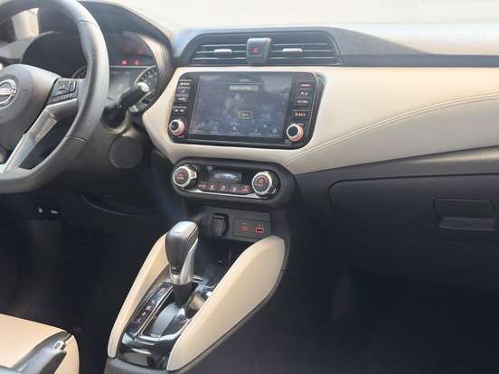 NISSAN-VERSA-2024