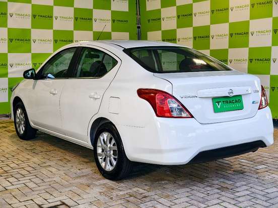NISSAN-VERSA-1.6 16V FLEX SV 4P XTRONIC NISSAN-VERSA-2018