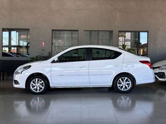 NISSAN-VERSA-1.6 16V FLEXSTART SV 4P XTRONIC NISSAN-VERSA-2019