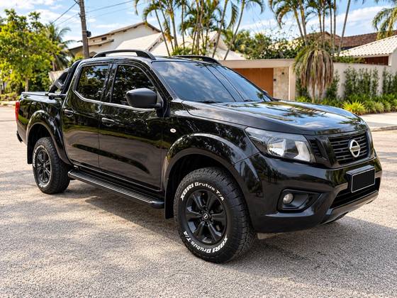 NISSAN FRONTIER 2.3 16V TURBO DIESEL ATTACK CD 4X4 AUTOMÁTICO