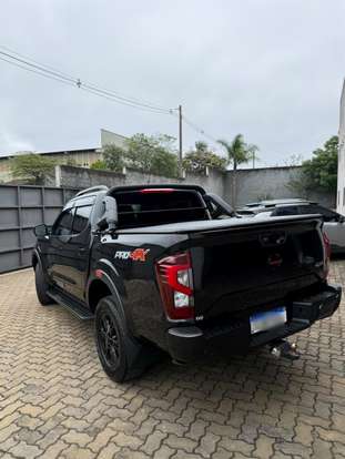 NISSAN-FRONTIER-2022