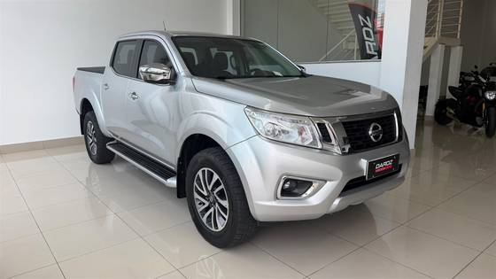 NISSAN FRONTIER 2.3 16V TURBO DIESEL XE CD 4X4 AUTOMÁTICO