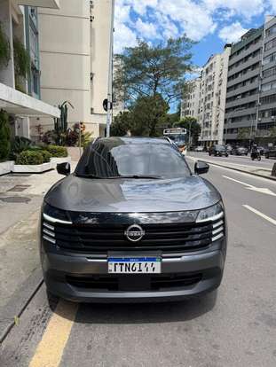 NISSAN-KICKS-2025