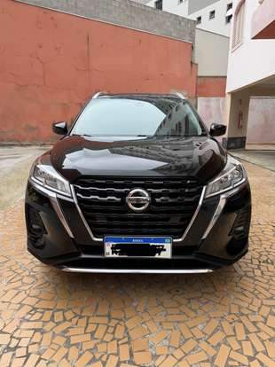 NISSAN-KICKS-2022