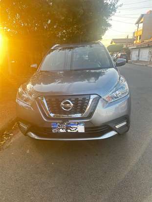 NISSAN-KICKS-2020
