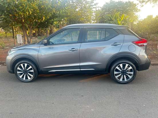 NISSAN-KICKS-2020