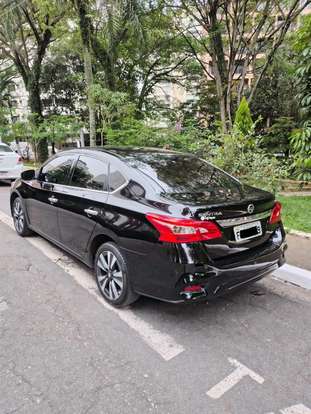 NISSAN-SENTRA-2017