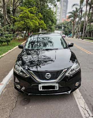 NISSAN-SENTRA-2017