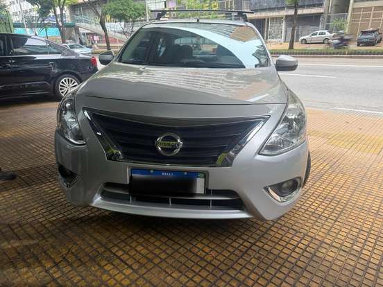 NISSAN-VERSA-2016