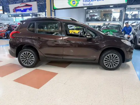 PEUGEOT-2008-2018