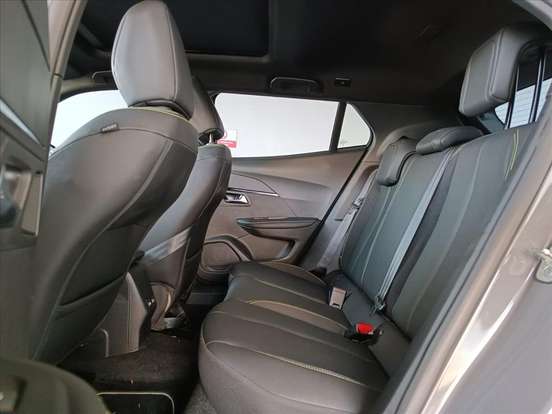 PEUGEOT-2008-2025