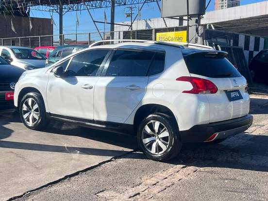 PEUGEOT-2008-2015