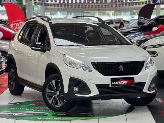 PEUGEOT-2008-2021