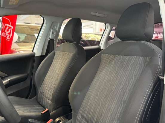 PEUGEOT-2008-1.6 16V FLEX ALLURE 4P AUTOMÁTICO PEUGEOT-2008-2021