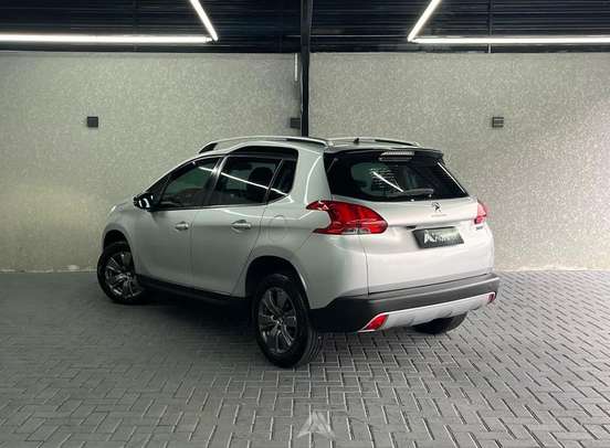 PEUGEOT-2008-2018