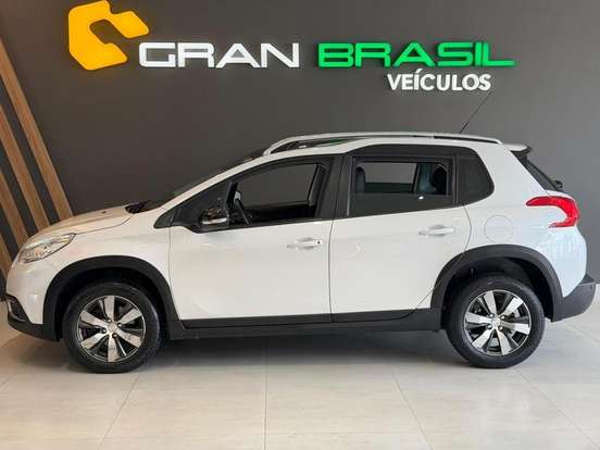 PEUGEOT-2008-2018