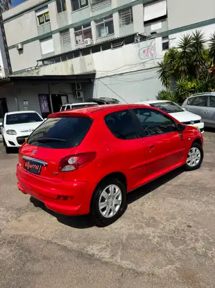 PEUGEOT-207-2012