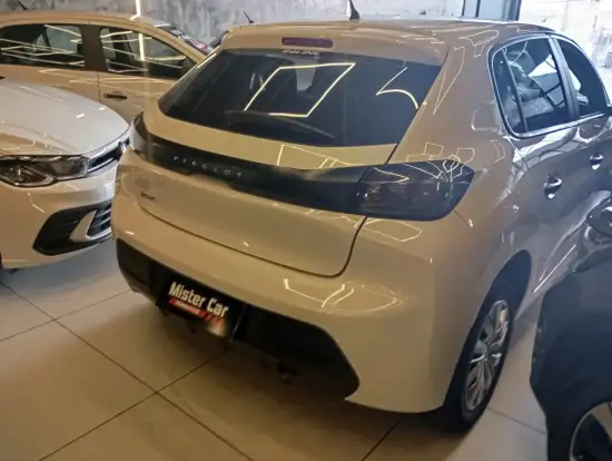 PEUGEOT-208-2023