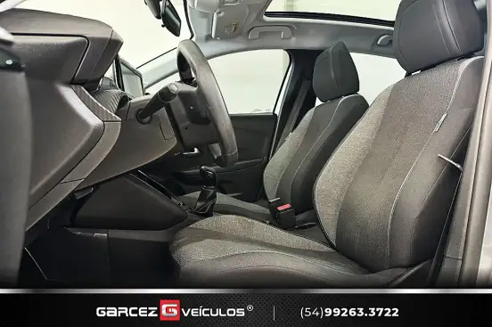 PEUGEOT-208-2023