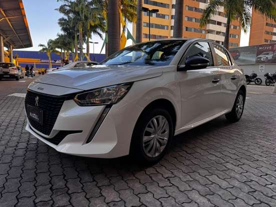 PEUGEOT-208-2023