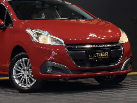 PEUGEOT-208-2016