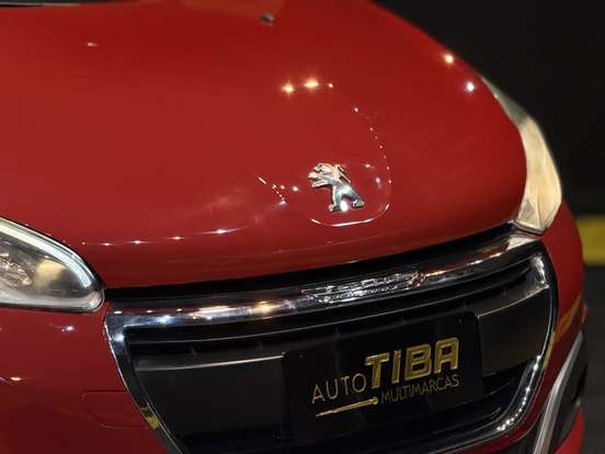 PEUGEOT-208-2016